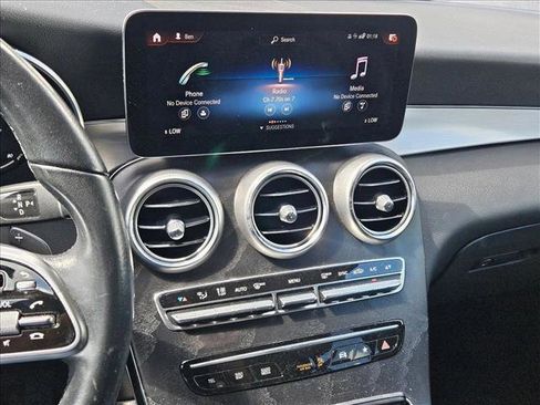 Used 2022 Mercedes-Benz GLC 300 image 10