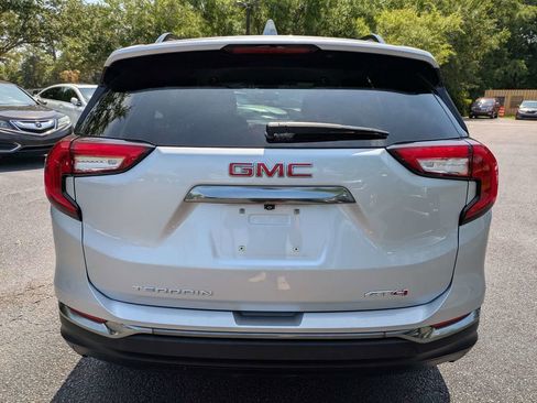 Used 2022 GMC Terrain AT4 AWD/4WD image 5