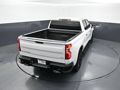 Used 2023 Chevrolet Silverado 1500 LTZ AWD/4WD image 22