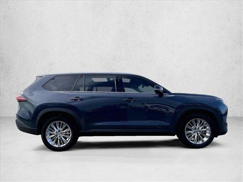 Used 2026 Toyota Grand Highlander AWD image 5