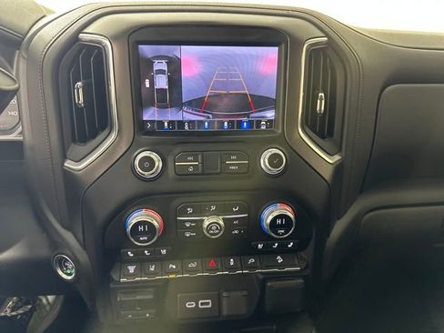 Used 2023 GMC Sierra 2500 AT4 w/ AT4 Preferred Package image 22