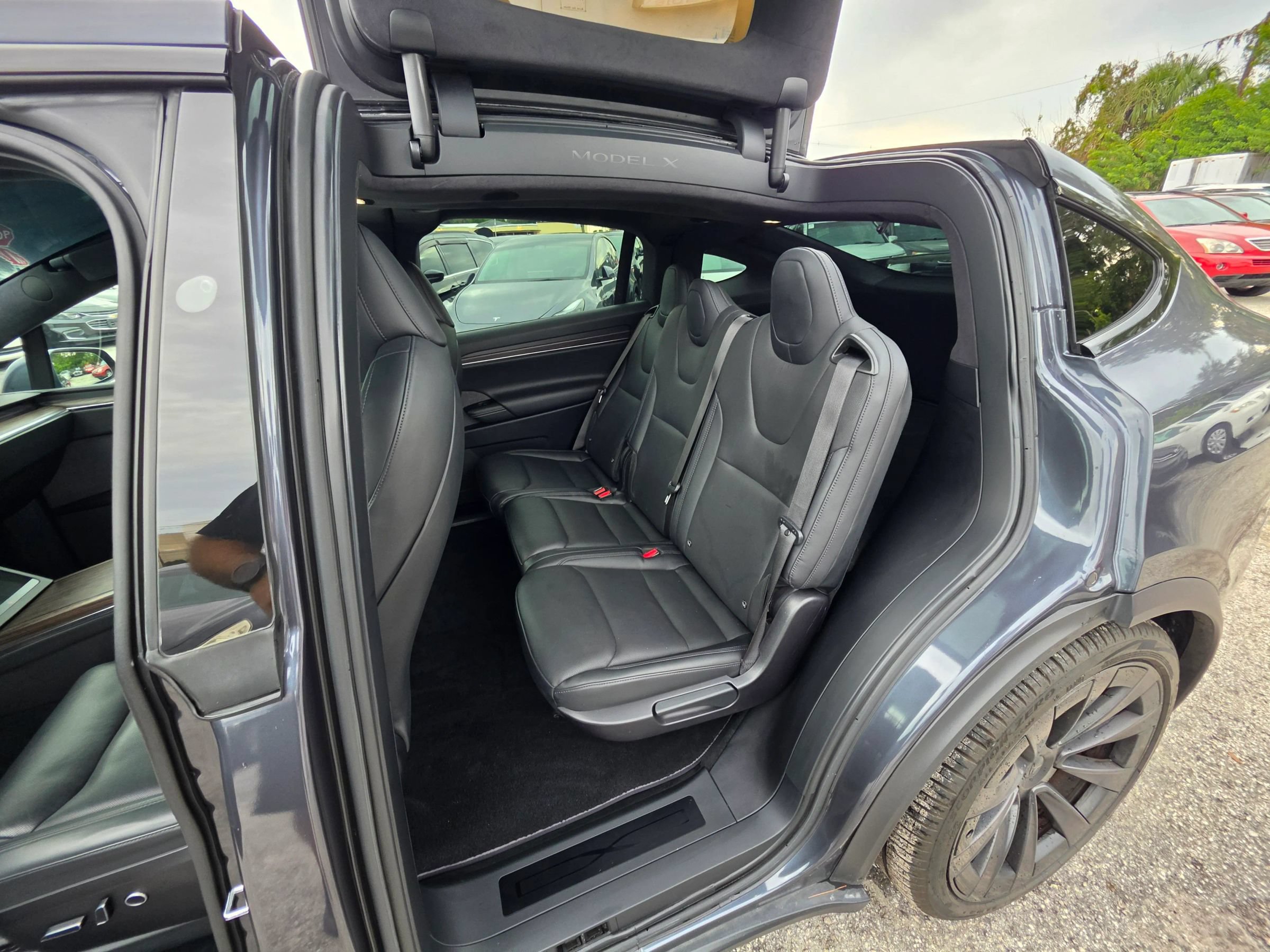 Used 2022 Tesla Model X AWD/4WD image 13