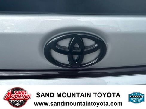 Used 2024 Toyota Corolla XSE FWD image 11