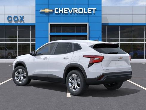 New 2026 Chevrolet Trax LS FWD image 3