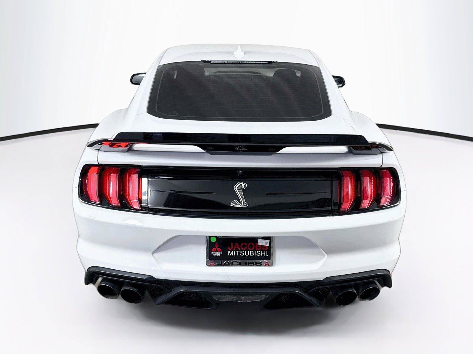 Used 2021 Ford Mustang Shelby GT500 w/ Technology Package RWD image 4