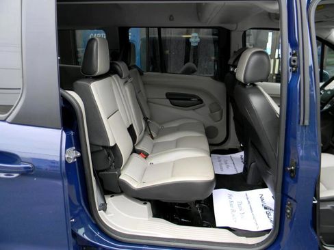 Used 2015 Ford Transit Connect Titanium image 15