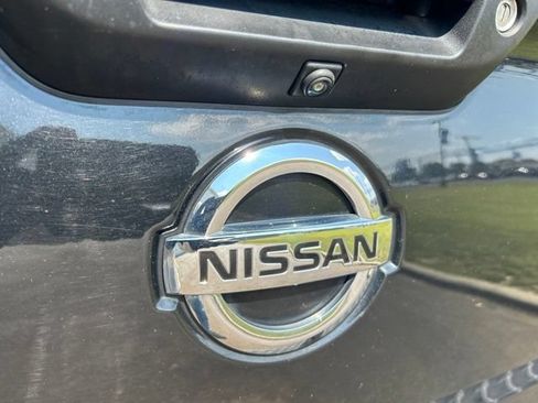 Used 2017 Nissan Titan SL AWD/4WD image 51