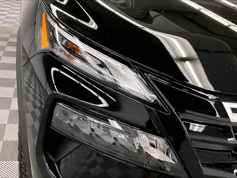 New 2026 Nissan Rogue SV w/ Rock Creek Premium Package AWD/4WD image 27