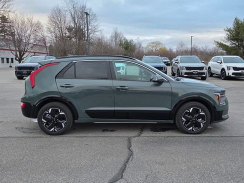 New 2026 Kia Niro Wind image 8