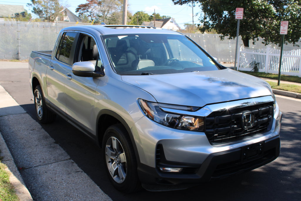 Used 2025 Honda Ridgeline RTL image 4