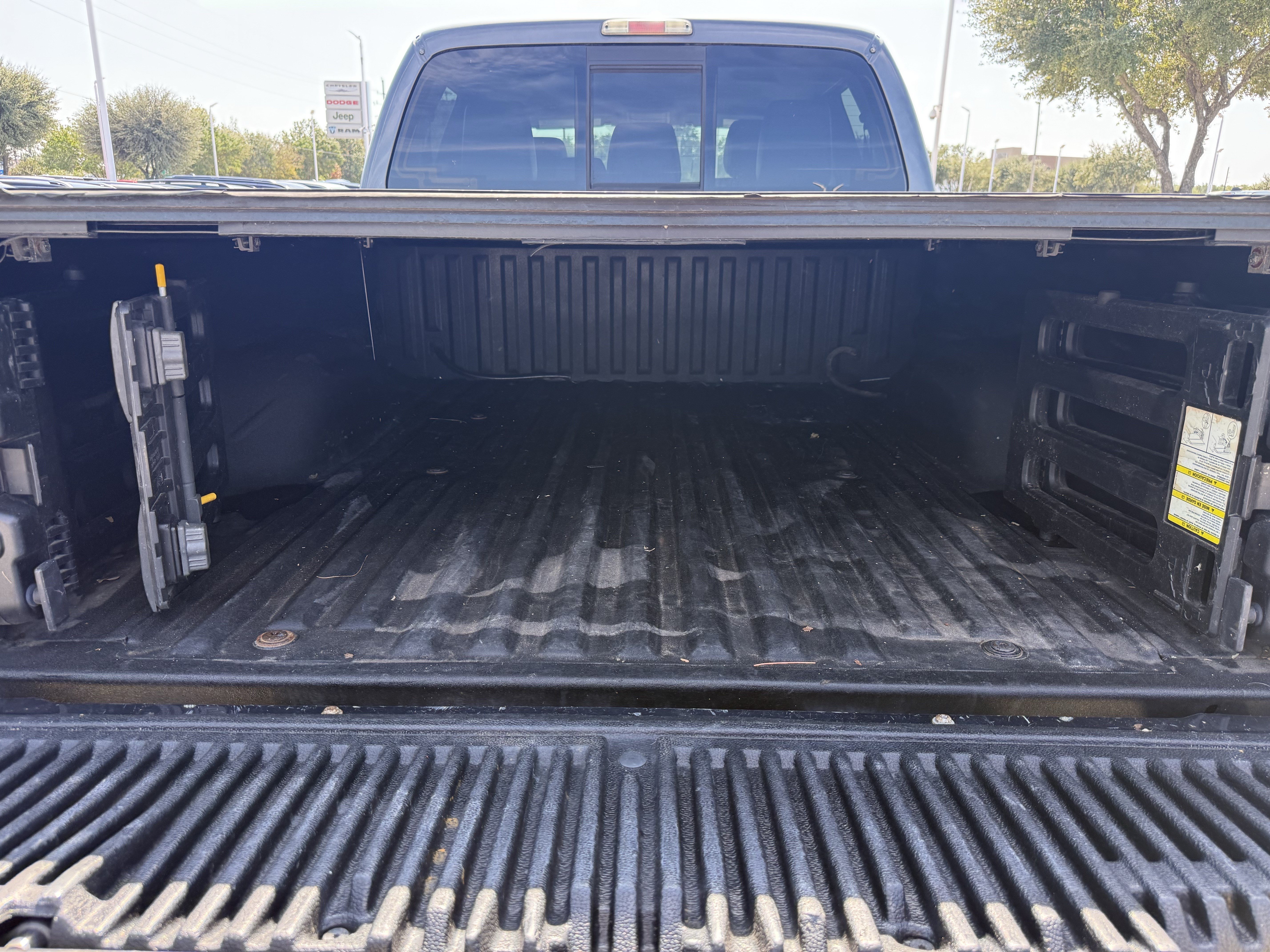 Used 2015 Ford F250 Lariat w/ Lariat Interior Package AWD/4WD image 30