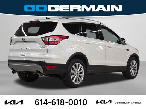 Used 2017 Ford Escape Titanium image 8