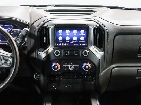 Used 2021 GMC Sierra 1500 Denali w/ Denali Ultimate Package AWD/4WD image 15