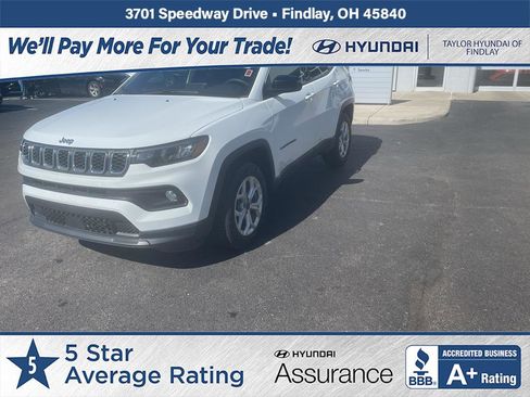 Used 2025 Jeep Compass Latitude AWD/4WD image 1