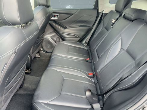 Used 2022 Subaru Forester Touring image 15