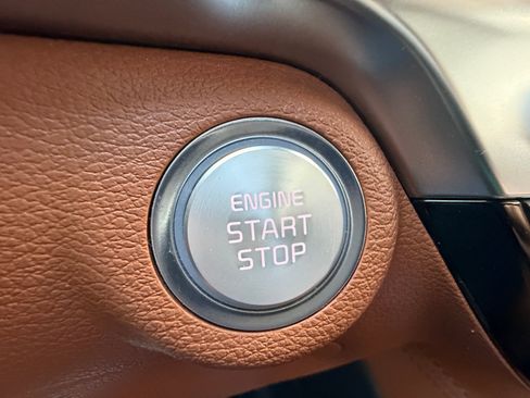 Used 2025 Kia Telluride EX X-Line AWD/4WD image 29