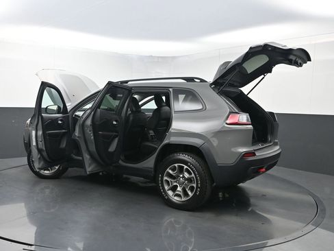 Used 2022 Jeep Cherokee Trailhawk image 36