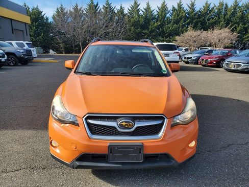 Used 2014 Subaru Crosstrek 2.0i Premium w/ Moonroof Package image 2
