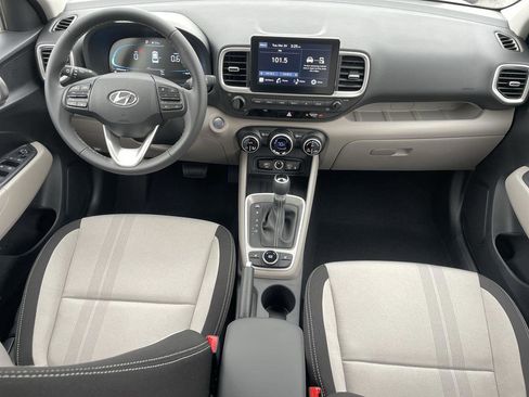 New 2026 Hyundai Venue SEL FWD image 25