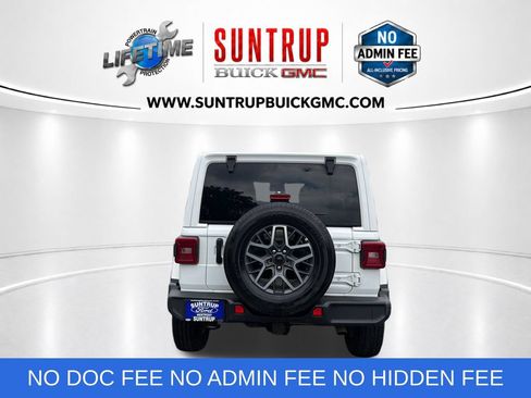 Used 2024 Jeep Wrangler Unlimited Sahara AWD/4WD image 6