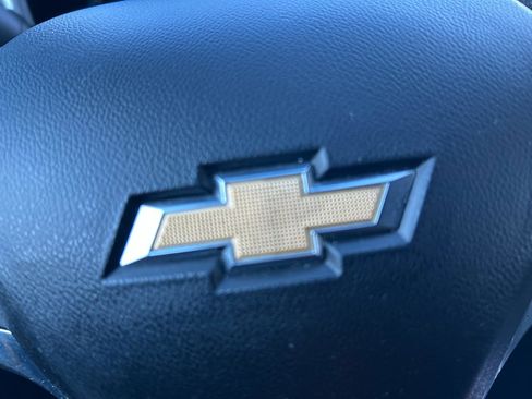 Used 2021 Chevrolet Equinox LT image 20