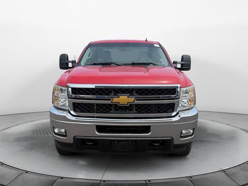 Used 2013 Chevrolet Silverado 2500 LT w/ Interior Plus Package AWD/4WD image 7
