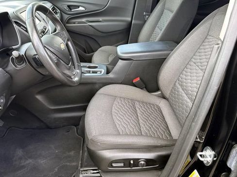 Used 2021 Chevrolet Equinox LT FWD image 16