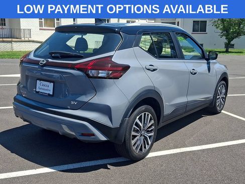 Used 2023 Nissan Kicks SV FWD image 9