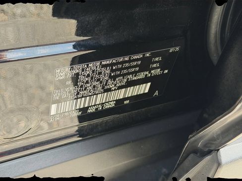 Certified 2025 Toyota RAV4 XLE Premium AWD/4WD image 30