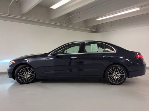Used 2022 Mercedes-Benz C 300 4MATIC Sedan image 4