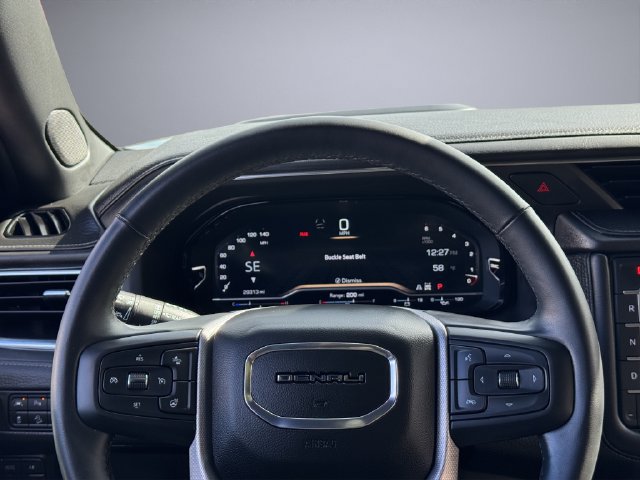 Used 2023 GMC Yukon Denali AWD/4WD image 17