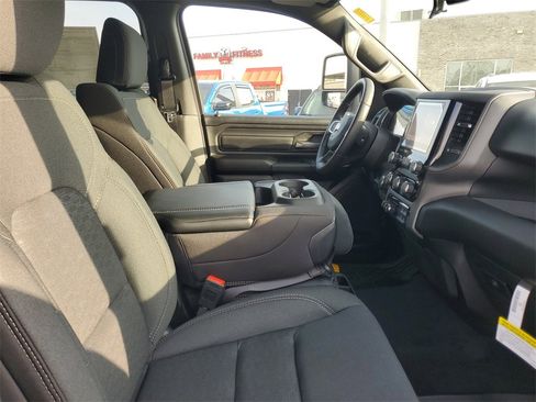 New 2025 RAM 1500 Tradesman w/ Night Edition image 30