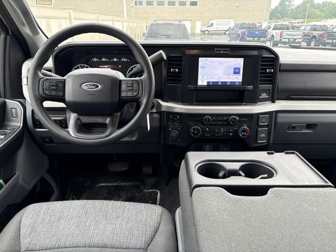 Used 2025 Ford F350 XLT w/ Tremor Off-Road Package AWD/4WD image 9