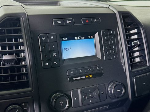 Used 2018 Ford F150 XL w/ Equipment Group 101A Mid image 19