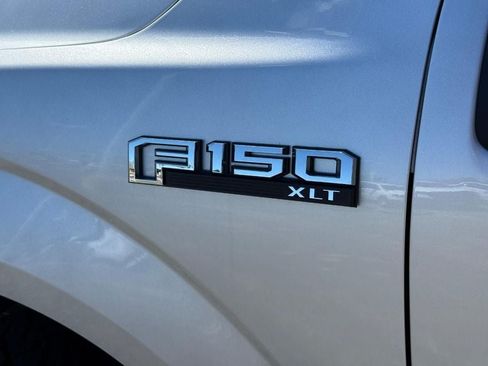 Used 2018 Ford F150 XLT w/ Equipment Group 302A Luxury AWD/4WD image 9