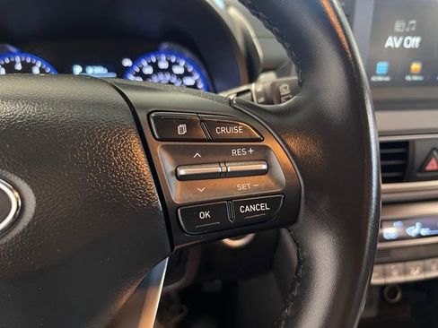 Used 2019 Hyundai Kona Limited FWD image 27