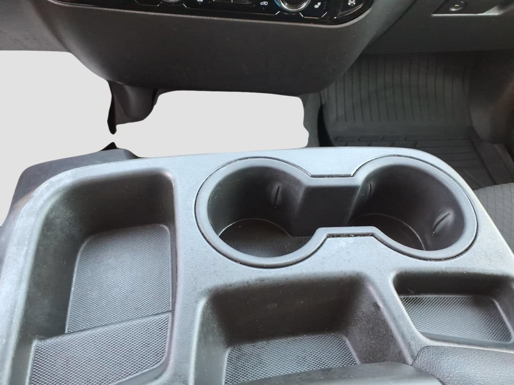 Used 2024 Chevrolet Silverado 1500 LT AWD/4WD image 24