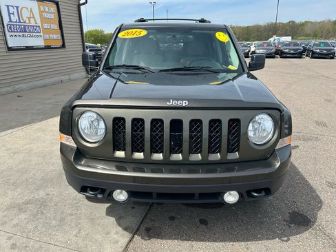 Used 2015 Jeep Patriot Latitude w/ Sun/Sound Group AWD/4WD image 2