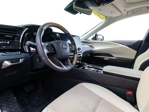 Used 2024 Lexus RX 350 Premium Plus w/ Convenience Package AWD/4WD image 5