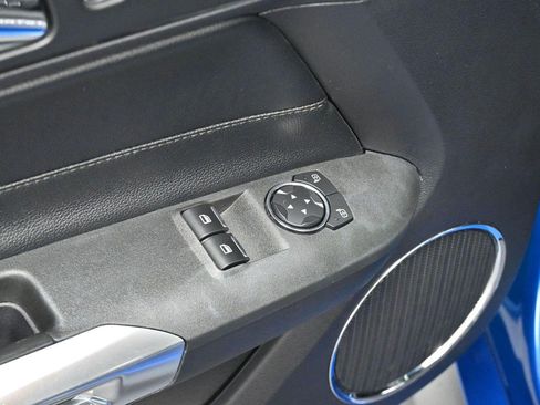 Used 2017 Ford Mustang GT Premium RWD image 11