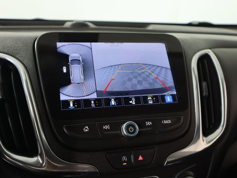 Used 2023 Chevrolet Equinox LT image 6