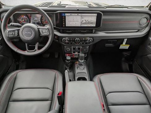 Used 2024 Jeep Wrangler Rubicon w/ Safety Group image 15