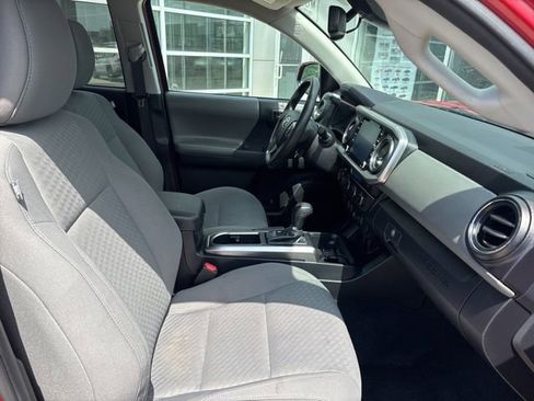 Used 2023 Toyota Tacoma SR5 AWD/4WD image 31