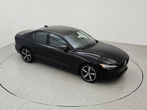 Used 2024 Volvo S60 B5 Core w/ Climate Package FWD image 15