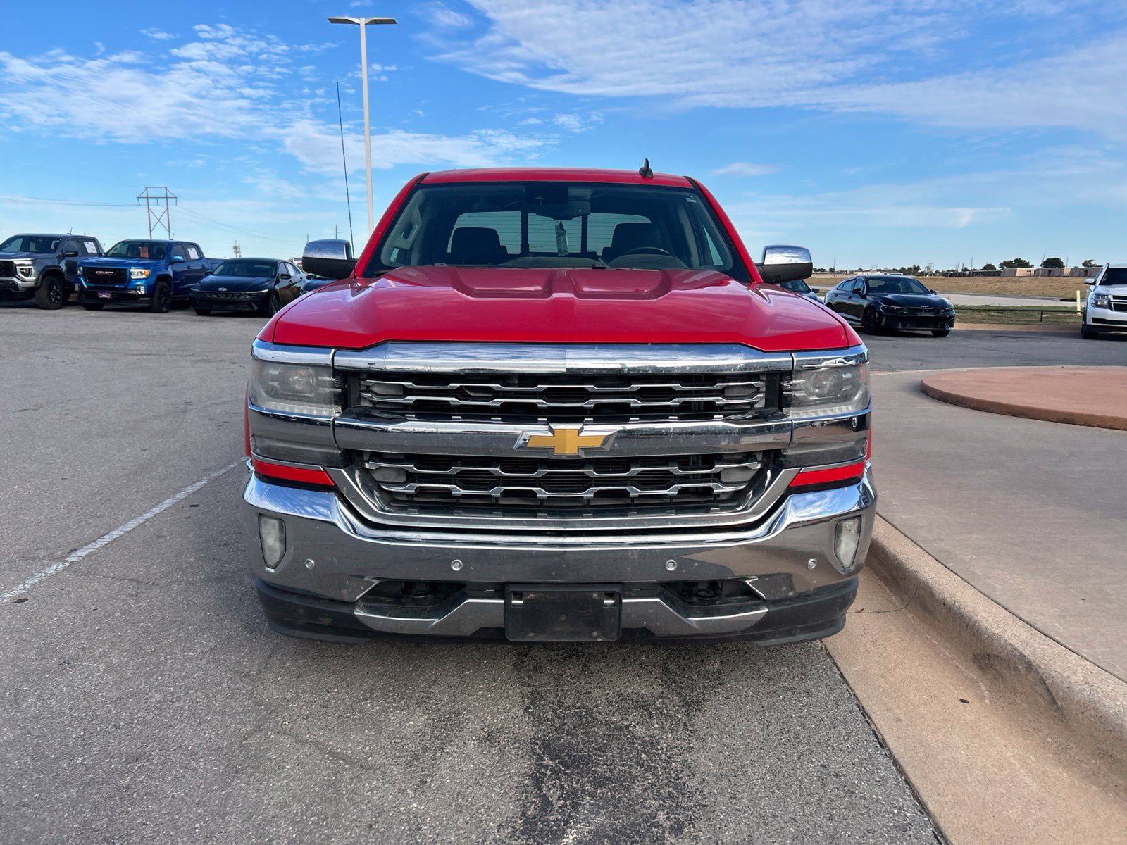 Used 2016 Chevrolet Silverado 1500 LTZ w/ LTZ Plus Package AWD/4WD image 2