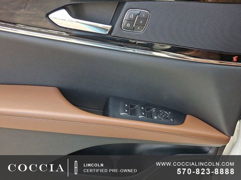 Certified 2022 Lincoln Nautilus Reserve AWD/4WD image 12