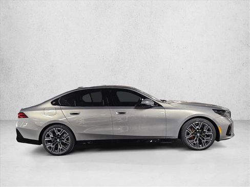 New 2026 BMW 530i w/ M Sport Package image 4