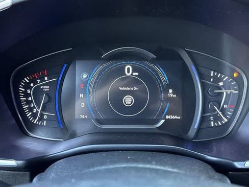 Used 2019 Hyundai Santa Fe SEL FWD image 28
