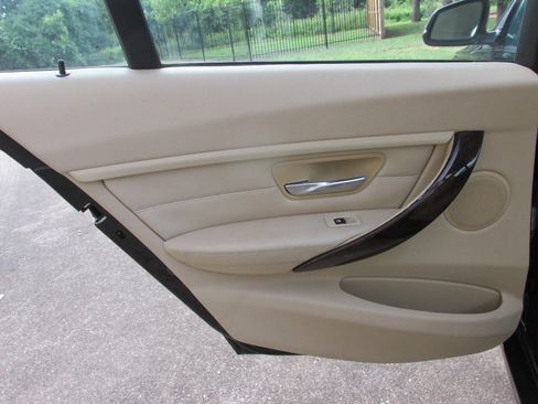 Used 2014 BMW 328i xDrive Sedan image 19