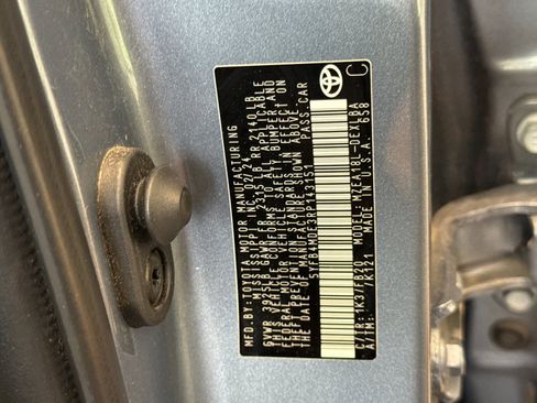 Used 2024 Toyota Corolla LE FWD image 16